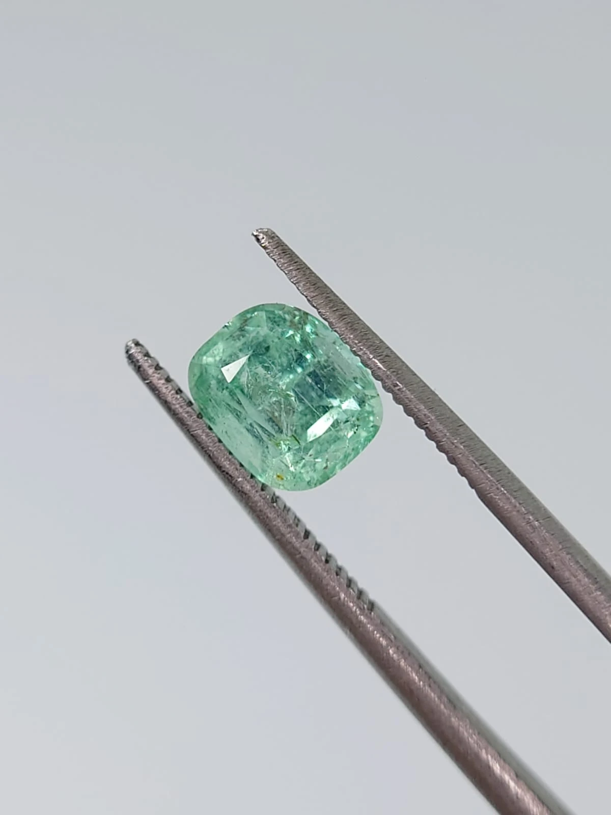 1.37ct Natural Emerald Loose Gemstone From Panjshir Afghanistan — view 3